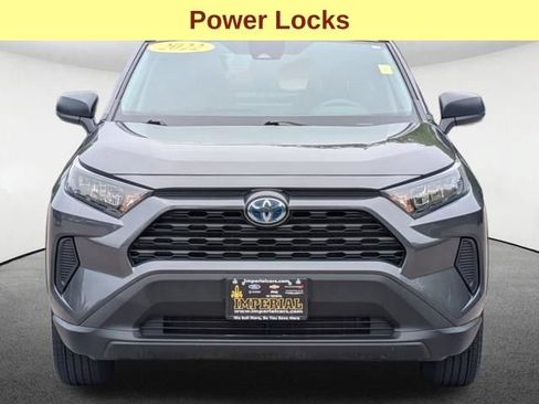 Used 2022 Toyota RAV4 LE AWD/4WD image 11