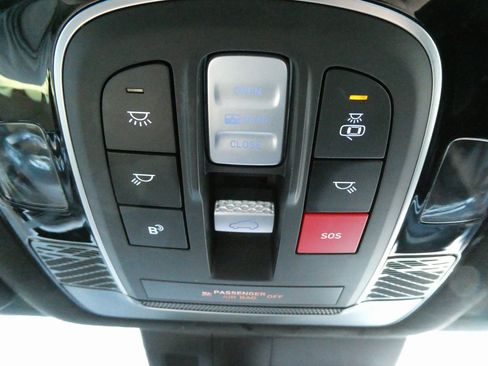 Used 2024 Hyundai Palisade Calligraphy image 47