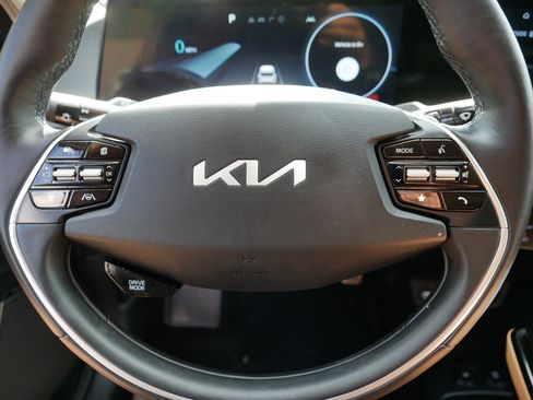 Certified 2023 Kia EV6 GT-Line AWD/4WD image 25