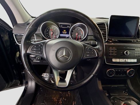 Used 2016 Mercedes-Benz GLE 400 4MATIC image 13