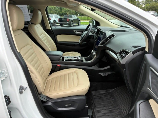 Used 2024 Ford Edge SEL w/ Convenience Package AWD/4WD image 11