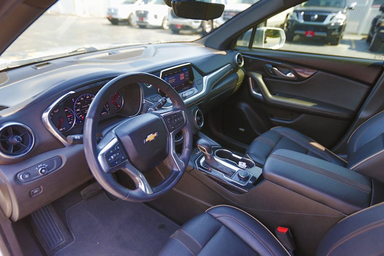 Used 2020 Chevrolet Blazer Premier w/ Driver Confidence II Package AWD/4WD image 4