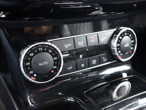 Used 2016 Mercedes-Benz G 63 AMG 4MATIC image 45