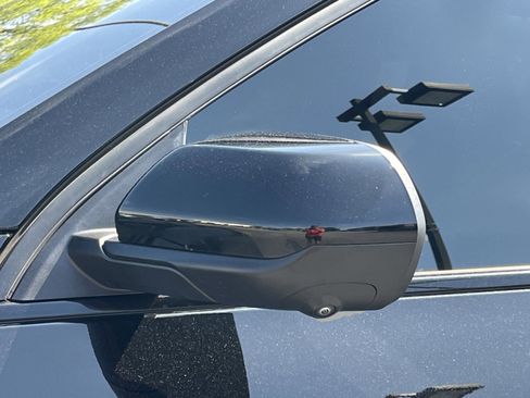 Used 2025 Chevrolet Equinox RS w/ Safety and Technology Package FWD image 31