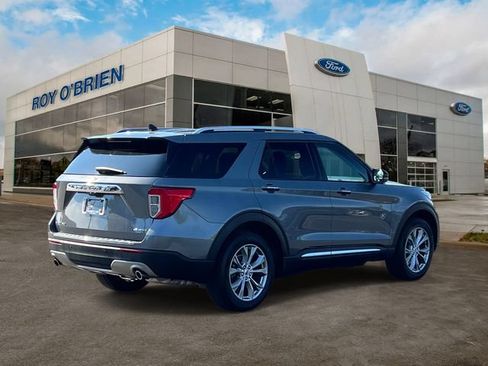 Certified 2023 Ford Explorer Limited w/ Equipment Group 301A AWD/4WD image 5