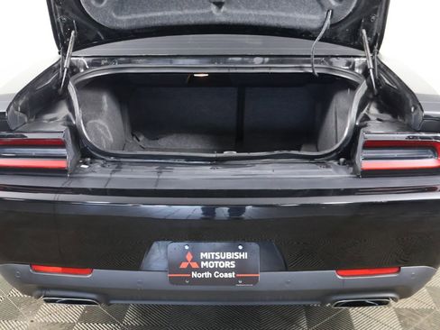 Used 2021 Dodge Challenger R/T image 17