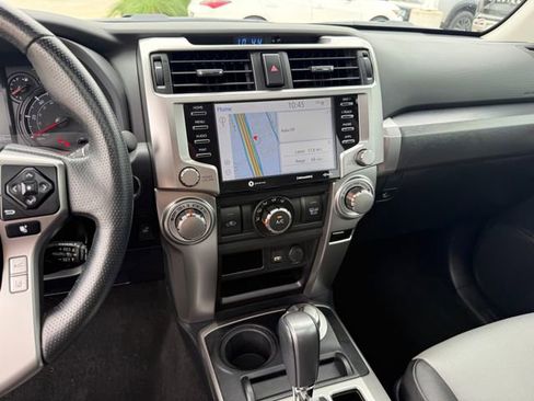 Used 2023 Toyota 4Runner SR5 Premium w/ Moonroof Package AWD/4WD image 19