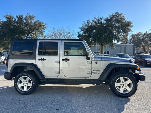 Used 2016 Jeep Wrangler Unlimited Sport w/ Quick Order Package 24S image 5
