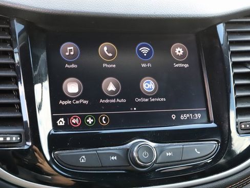 Used 2021 Chevrolet Trax LT w/ Redline Edition image 28