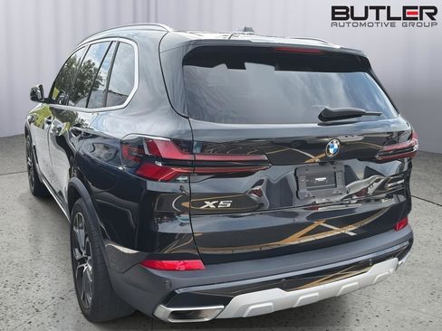 Certified 2024 BMW X5 sDrive40i w/ Premium Package RWD image 10
