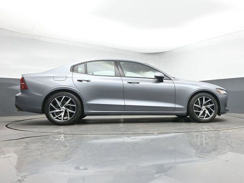 Used 2020 Volvo S60 T5 Momentum w/ Protection Package Premier FWD image 35