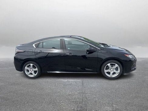 Used 2018 Chevrolet Volt LT FWD image 6