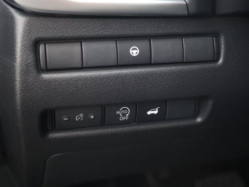 New 2026 Nissan Rogue SV w/ Cold Weather Package AWD/4WD image 12