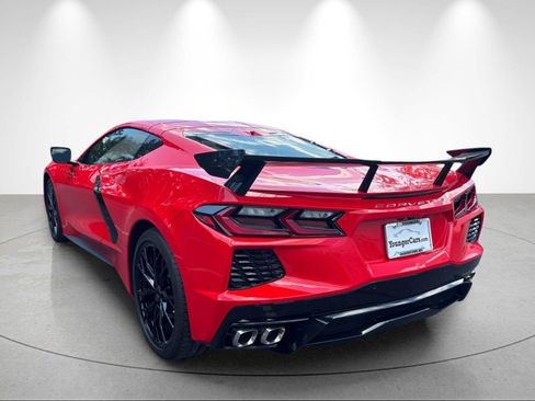 Used 2023 Chevrolet Corvette Stingray Premium Cpe w/ Z51 Performance Package RWD image 3
