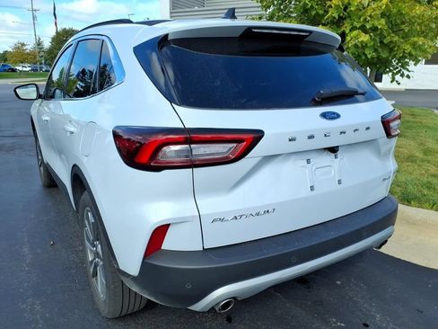 Used 2025 Ford Escape Platinum AWD/4WD image 6