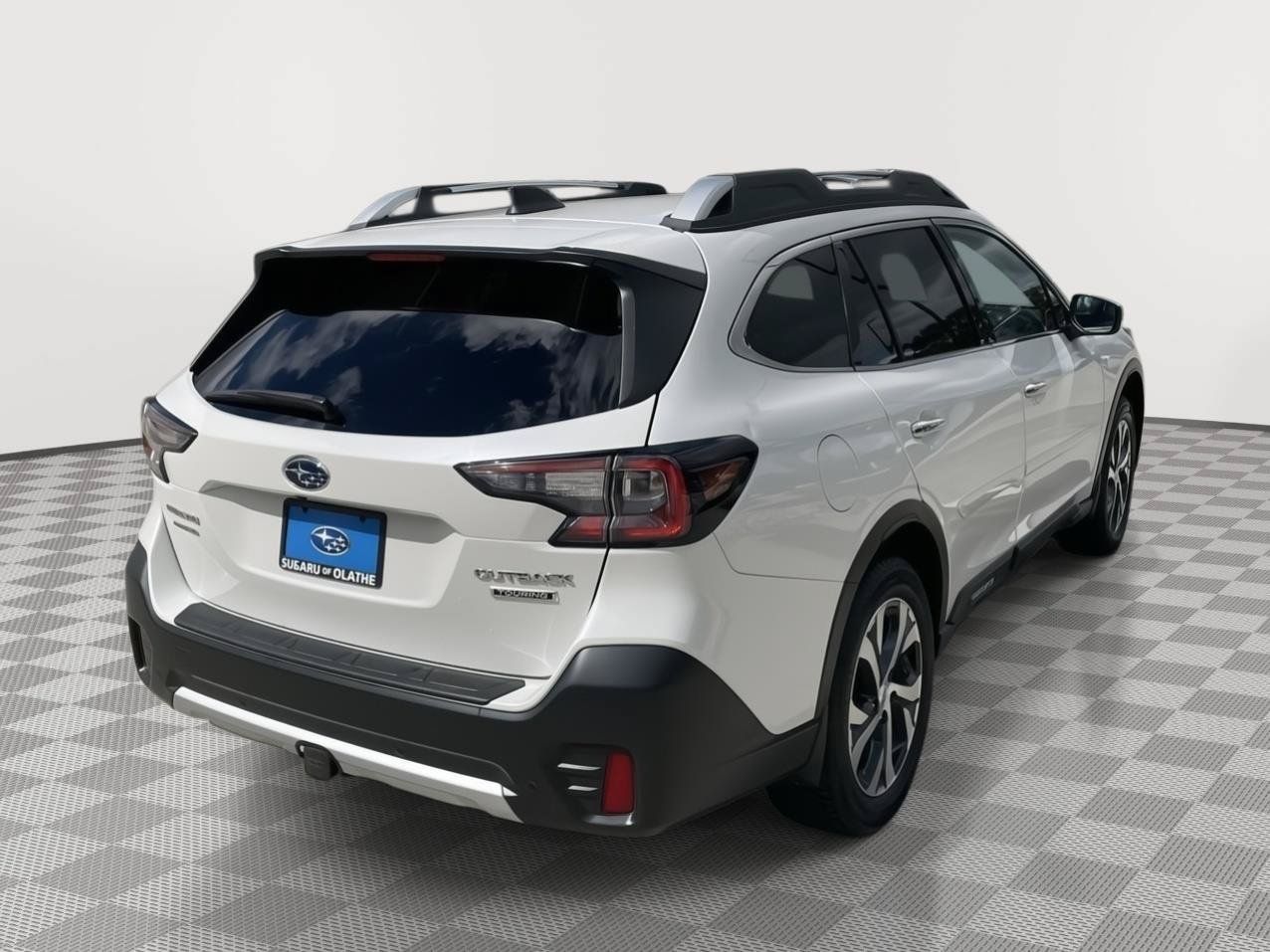 Used 2022 Subaru Outback Touring AWD/4WD image 15