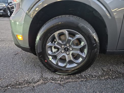 New 2025 Ford Maverick XLT w/ XLT Luxury Package image 10