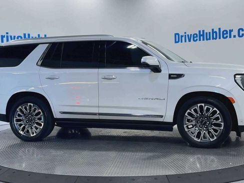 Used 2024 GMC Yukon Denali Ultimate image 9