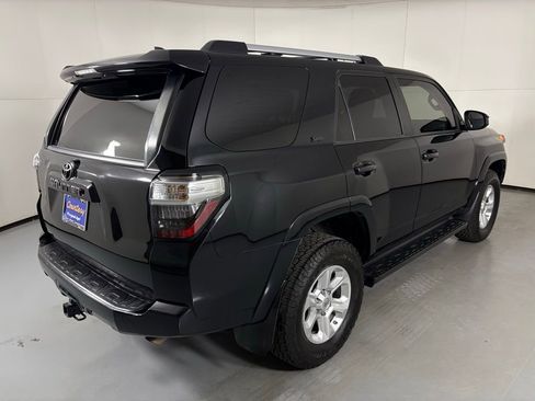 Used 2019 Toyota 4Runner SR5 image 8