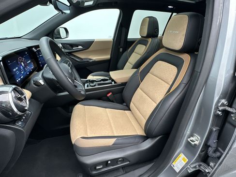Certified 2026 Chevrolet Equinox ACTIV w/ Convenience Package III AWD/4WD image 5