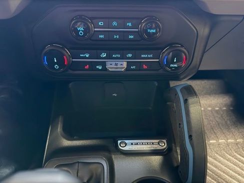 Used 2022 Ford Bronco Wildtrak AWD/4WD image 39