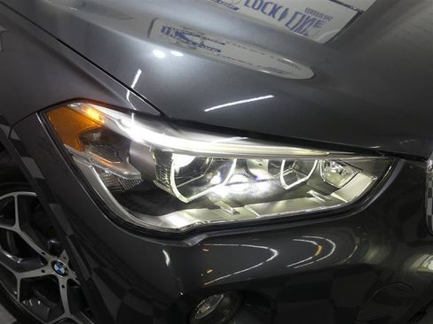 Used 2017 BMW X1 xDrive28i AWD/4WD image 12