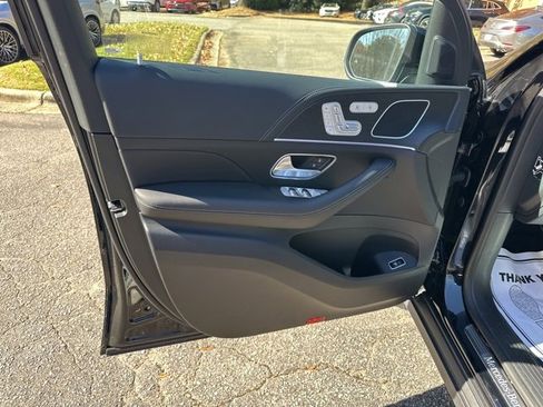 Used 2025 Mercedes-Benz GLE 450 4MATIC image 13