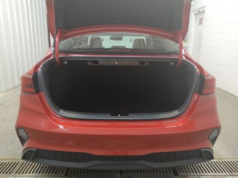 Used 2024 Kia Forte LXS FWD image 29