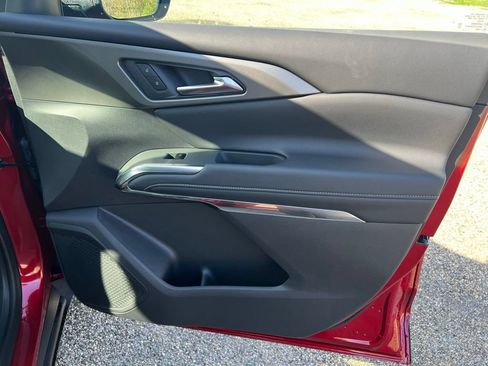 New 2026 Chevrolet Traverse LT FWD image 13