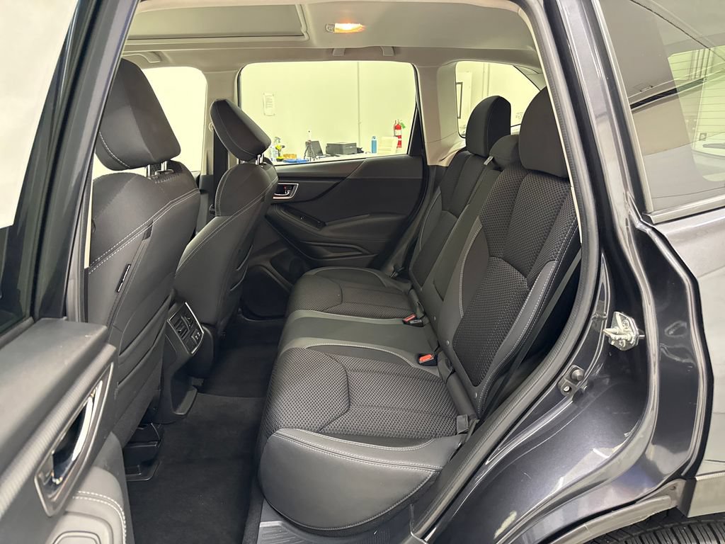 Used 2019 Subaru Forester Premium AWD/4WD image 26