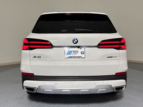 Used 2026 BMW X5 sDrive40i w/ Premium Package RWD image 9