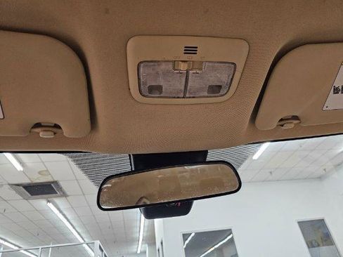 Used 2017 Toyota Corolla LE w/ LE Premium Package image 24