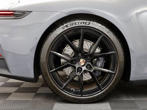 Used 2025 Porsche 911 Carrera image 26