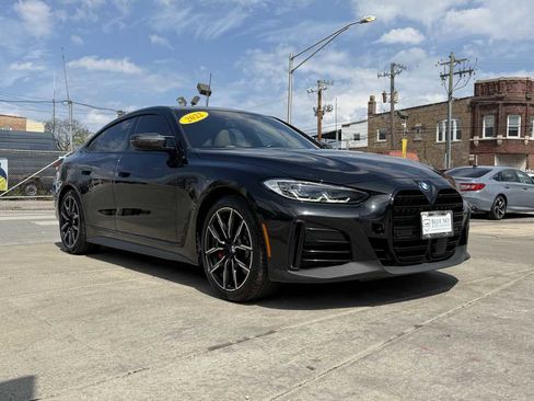 Used 2022 BMW 430i Gran Coupe w/ M Sport Package image 3