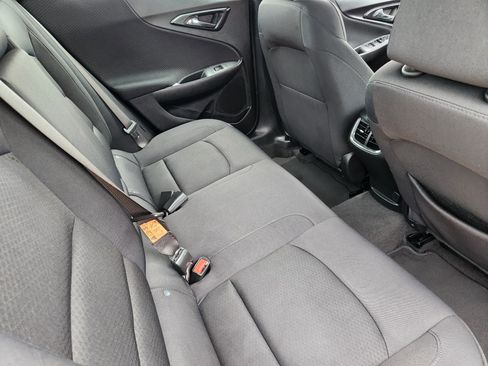 Used 2025 Chevrolet Malibu LT FWD image 34