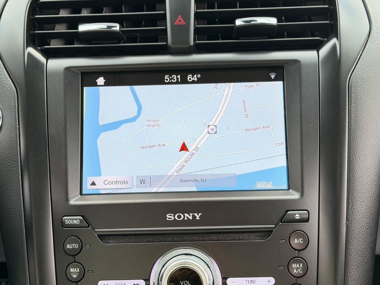 Used 2019 Ford Fusion Energi Titanium FWD image 53