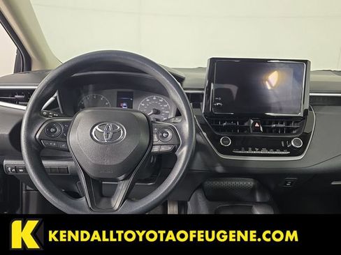 Used 2024 Toyota Corolla LE FWD image 9