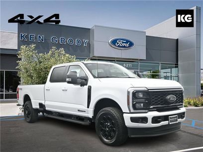 New 2026 Ford F250 Lariat w/ Black Appearance Package