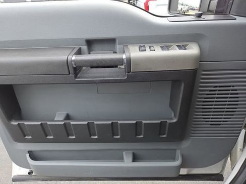 Used 2016 Ford F250 XLT AWD/4WD image 27