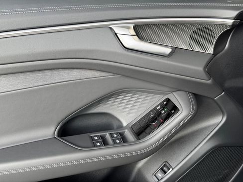 New 2026 Audi A6 Premium Plus AWD/4WD image 22