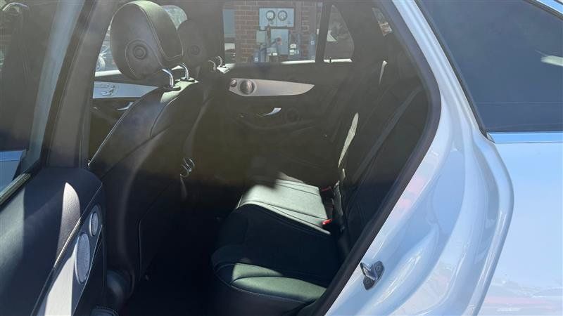 Used 2018 Mercedes-Benz GLC 63 AMG 4MATIC image 20
