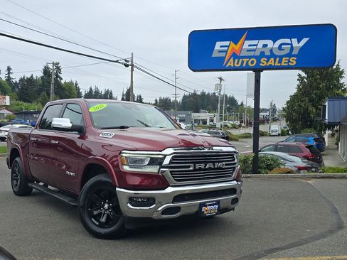 Used 2021 RAM 1500 Laramie AWD/4WD image 1