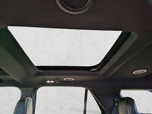 Used 2019 Ford Explorer Sport w/ Equipment Group 401A image 19