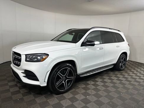 Used 2022 Mercedes-Benz GLS 450 4MATIC image 7