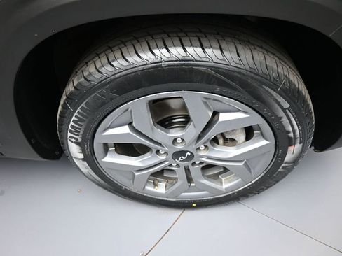Certified 2024 Kia Seltos S AWD/4WD image 13