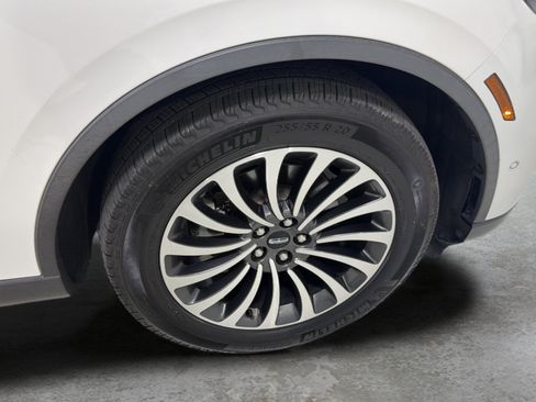 Used 2023 Lincoln Aviator Reserve w/ Equipment Group 201A AWD/4WD image 26