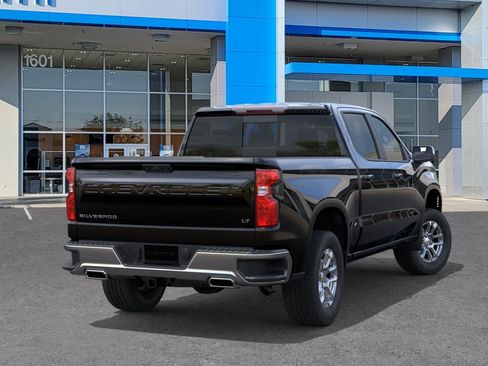 New 2026 Chevrolet Silverado 1500 LT w/ Z71 Off-Road Package AWD/4WD image 4