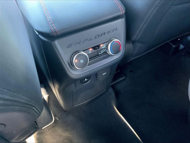 New 2027 Ford Explorer ST-Line AWD/4WD image 15