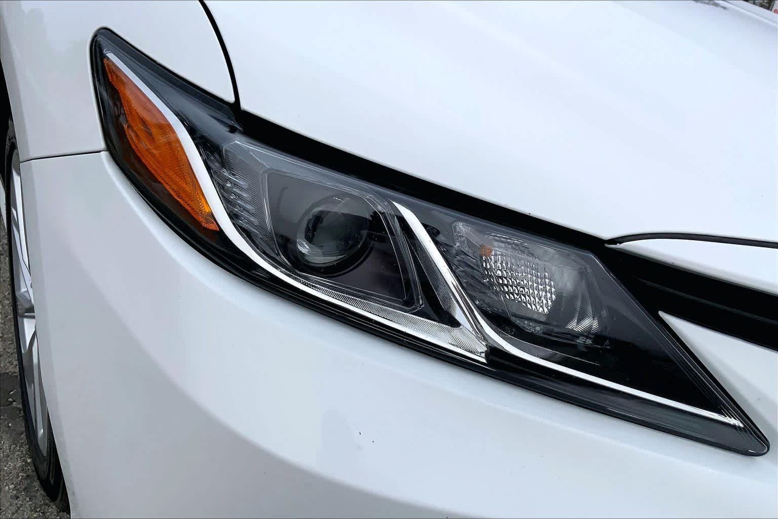 Used 2024 Toyota Camry LE FWD image 28