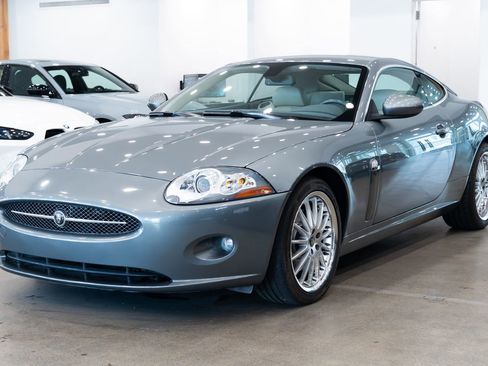 Used 2007 Jaguar XK Coupe image 1
